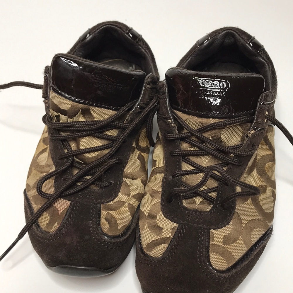 Used Coach sneakers - Picture 2 of 3